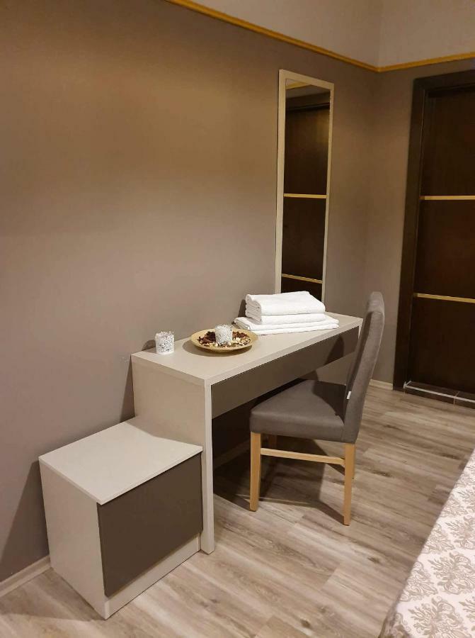 Apartments Tanes Охрид Екстериор снимка