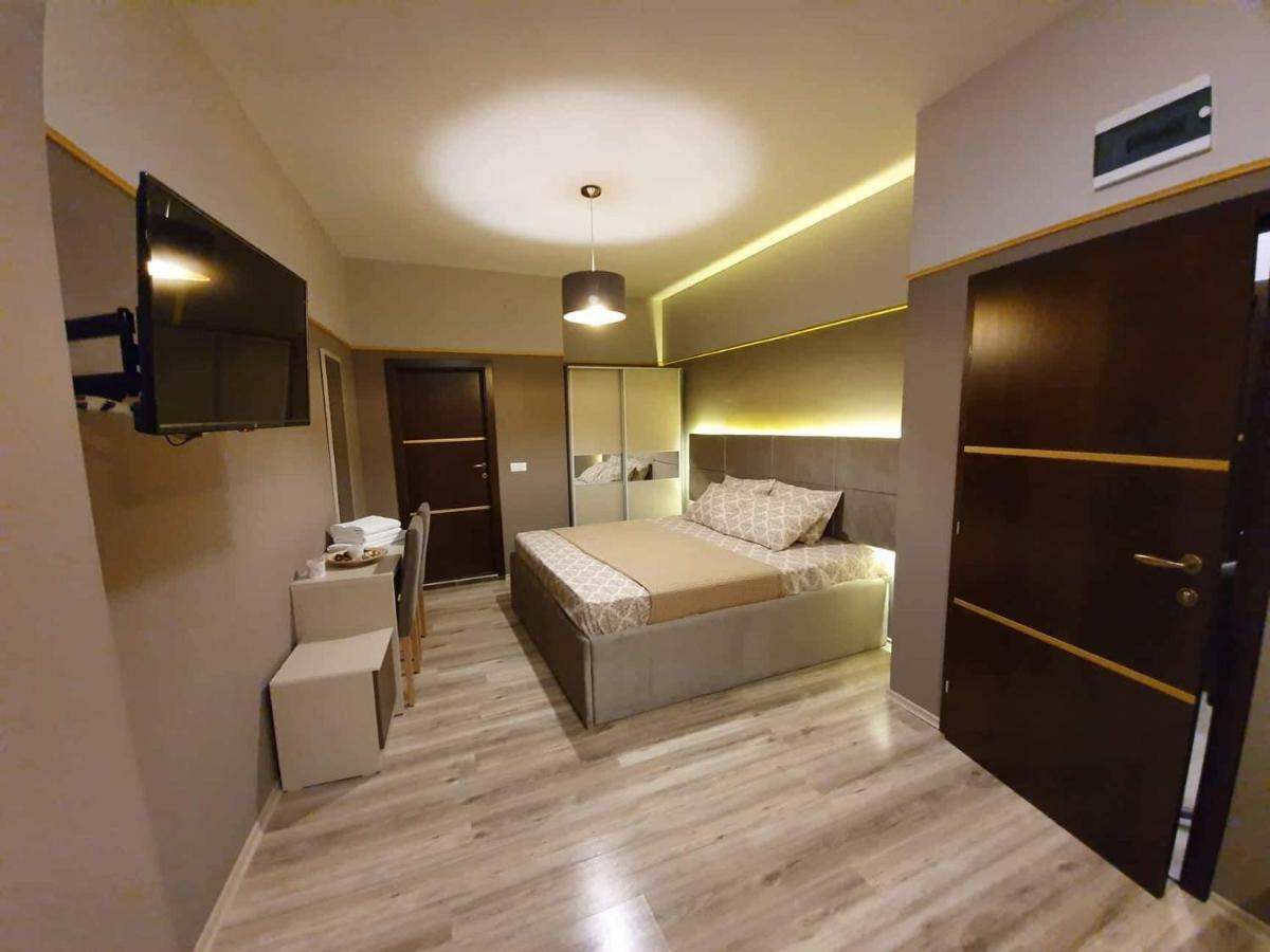 Apartments Tanes Охрид Екстериор снимка